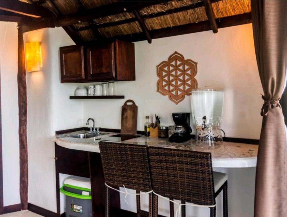 Mercedes Bacalar Room photo